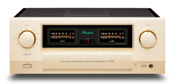 Accuphase E-700